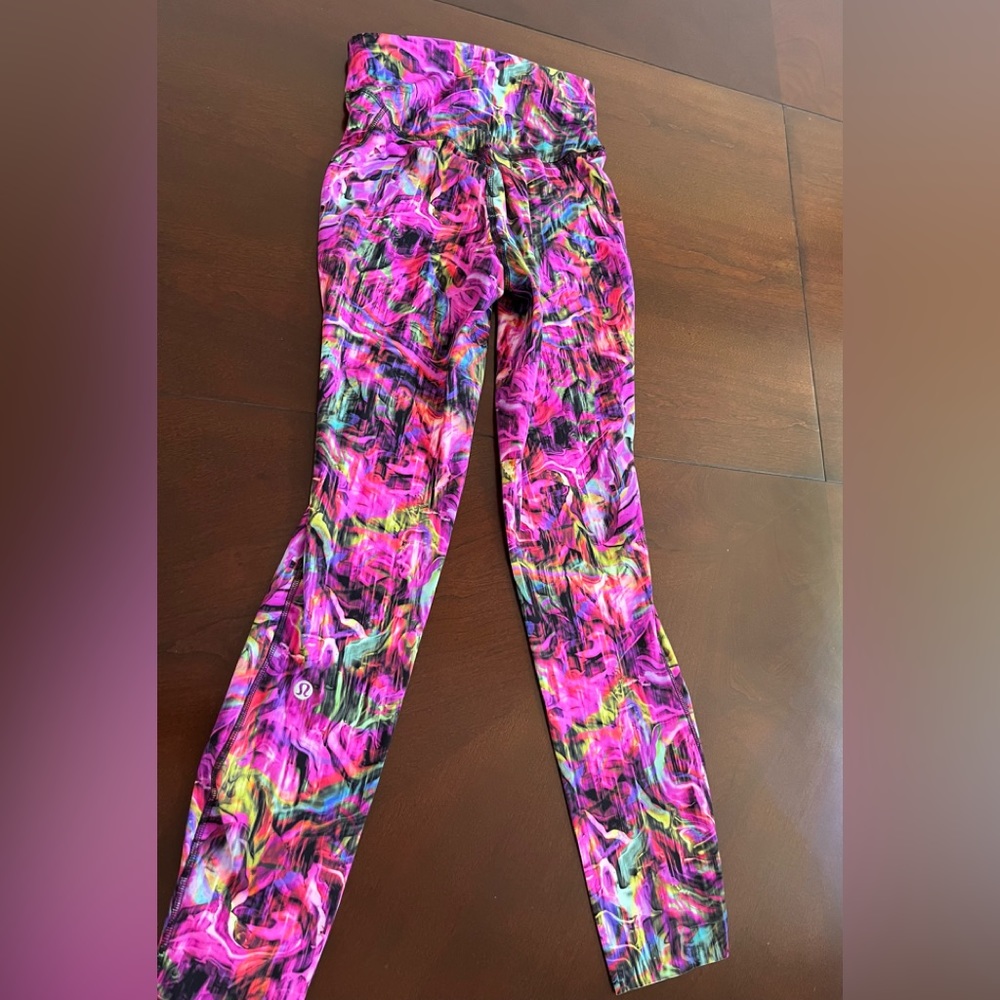 Lululemon Base Pace High Rise leggings. Size.0
